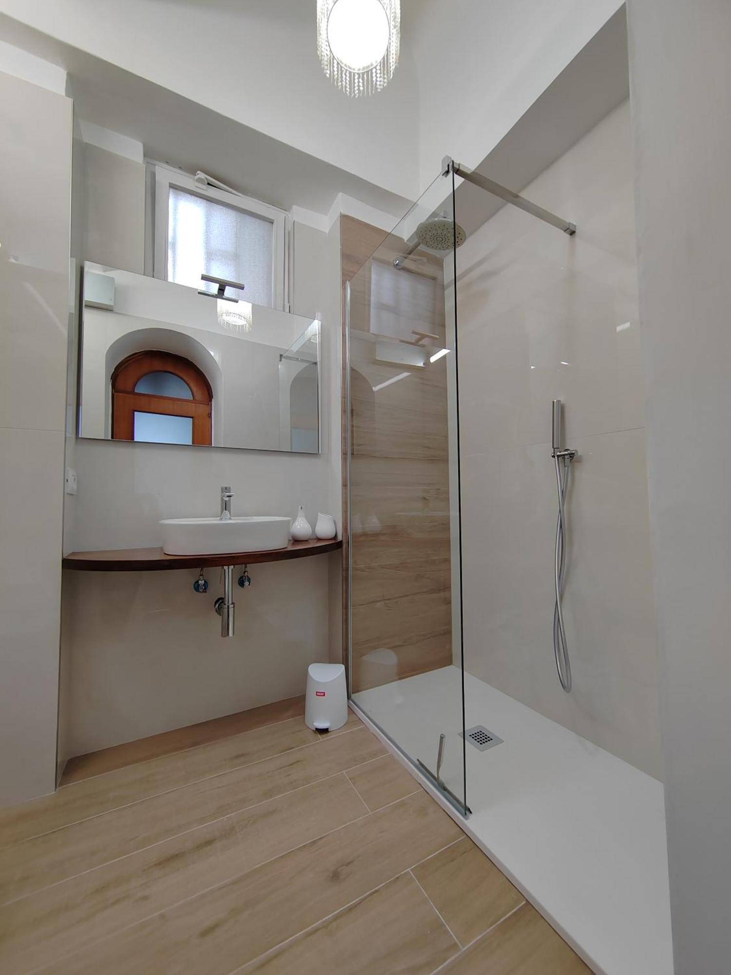 Reggiahome Apartment กาแซร์ตา ภายนอก รูปภาพ